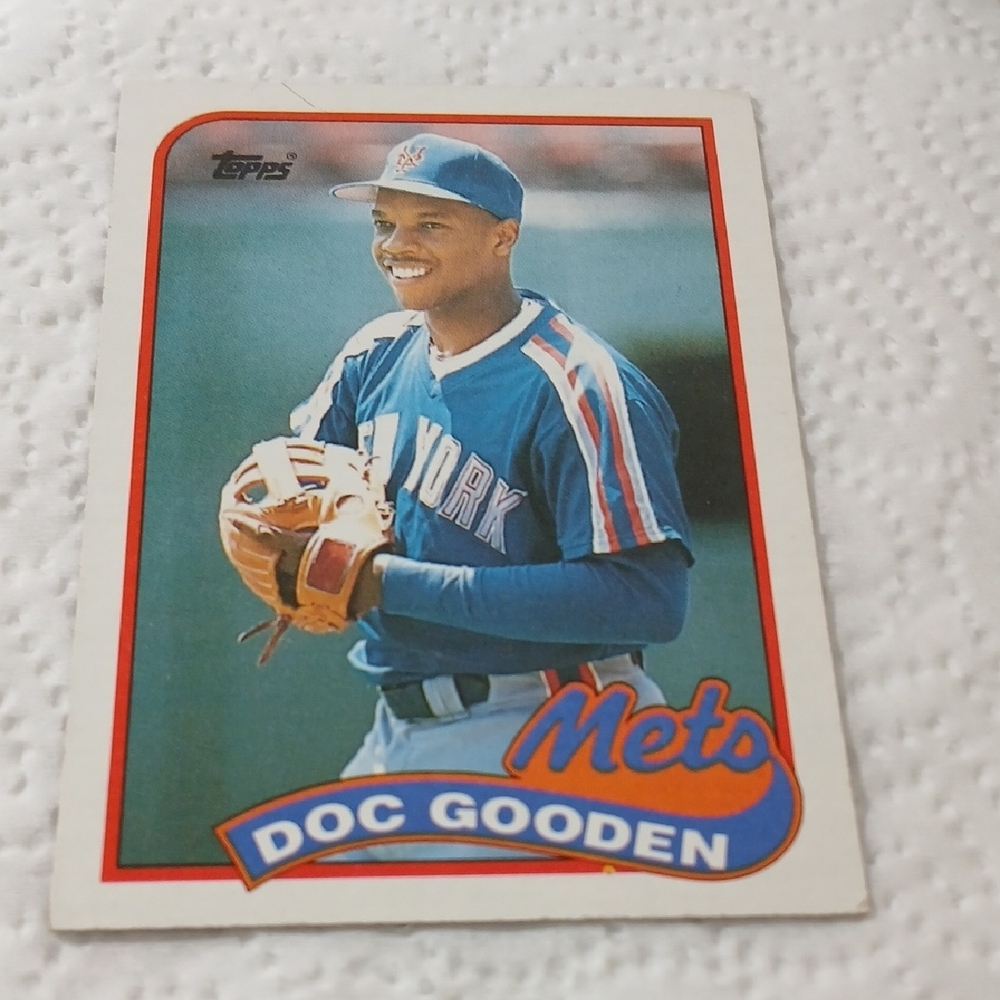 Topps New York Mets Baseball Card - Blue and White